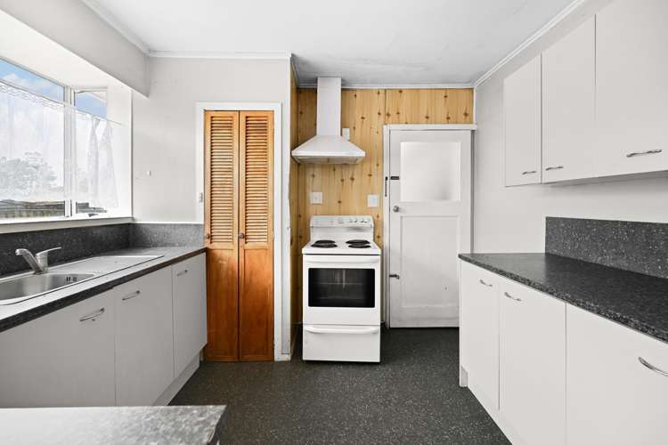 63 Paul Crescent Fairfield_2