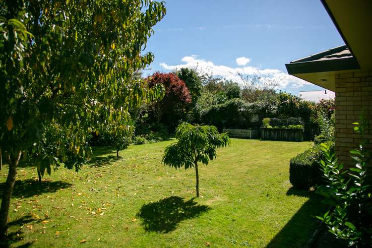 7 Fairburn Place Leamington_15