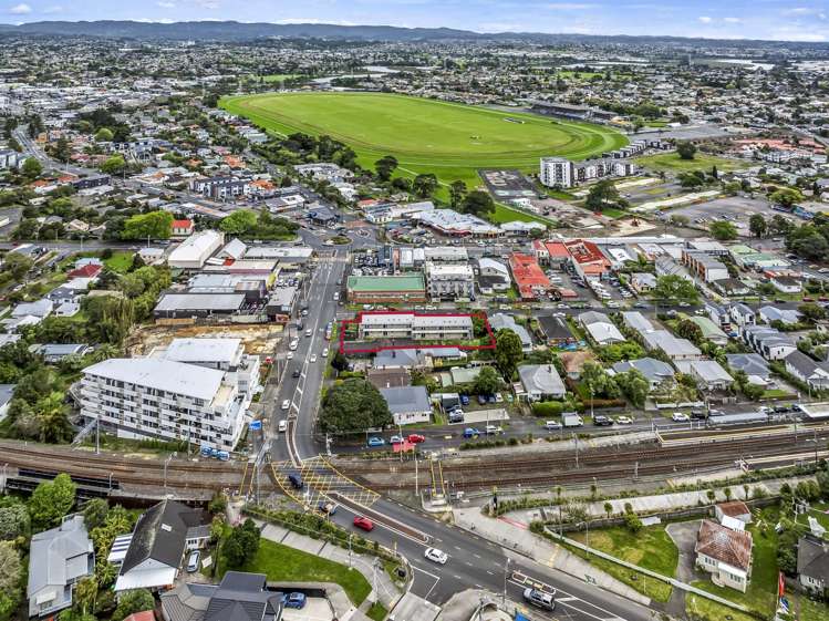 8 Saint Jude Street Avondale_16