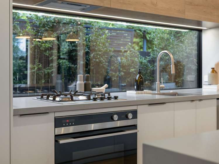 29 Firth Street Hamilton East_23