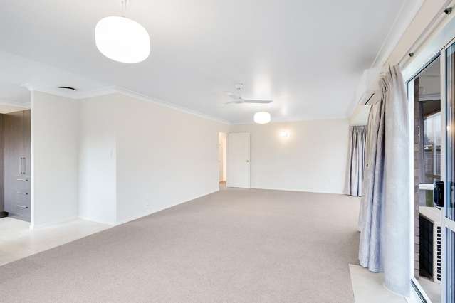 68A Grey Street 11373_4