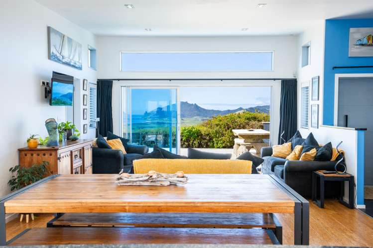 83 Rarangi Heights Parua Bay_7