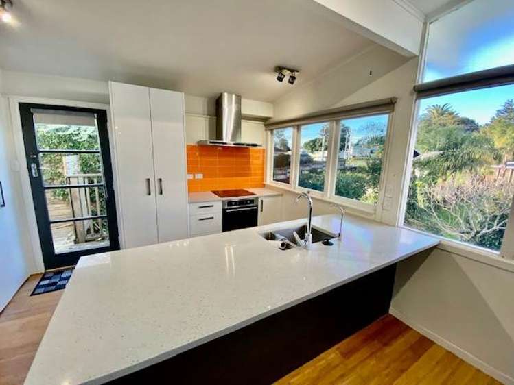 86 Lancaster Road Beach Haven_0