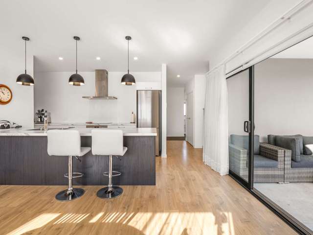 6 Simon Street Tawhero_3