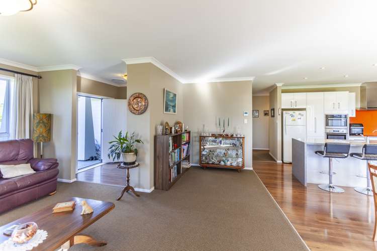 2 Ennisclare Place Waipukurau and Surrounds_15