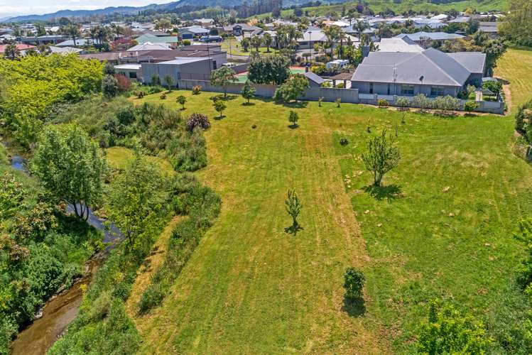 24 Charteris Rise Riverdale_16