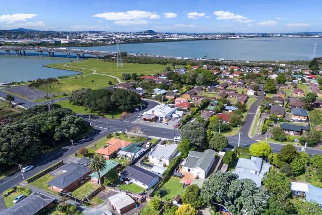 6 Coronation Road Mangere Bridge_1
