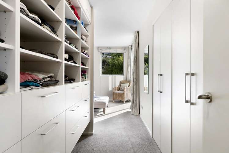 9 Matakauri Place Fernhill/Sunshine Bay_17