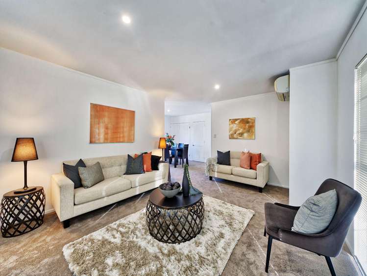 2/7 Te Atatu Road Te Atatu South_3