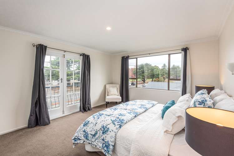 405 Avonhead Road Avonhead_16