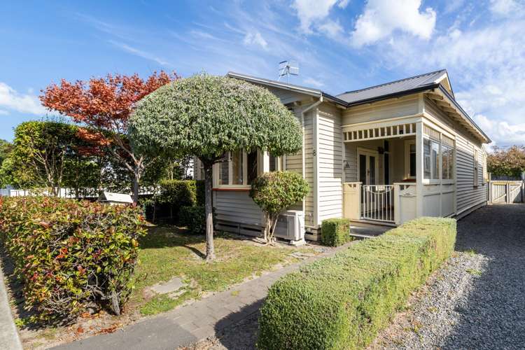 8 McDonald Street Napier South_13