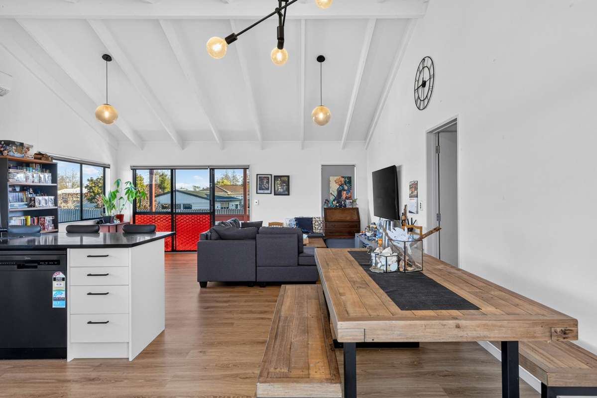 15B Lloyd Drive_1