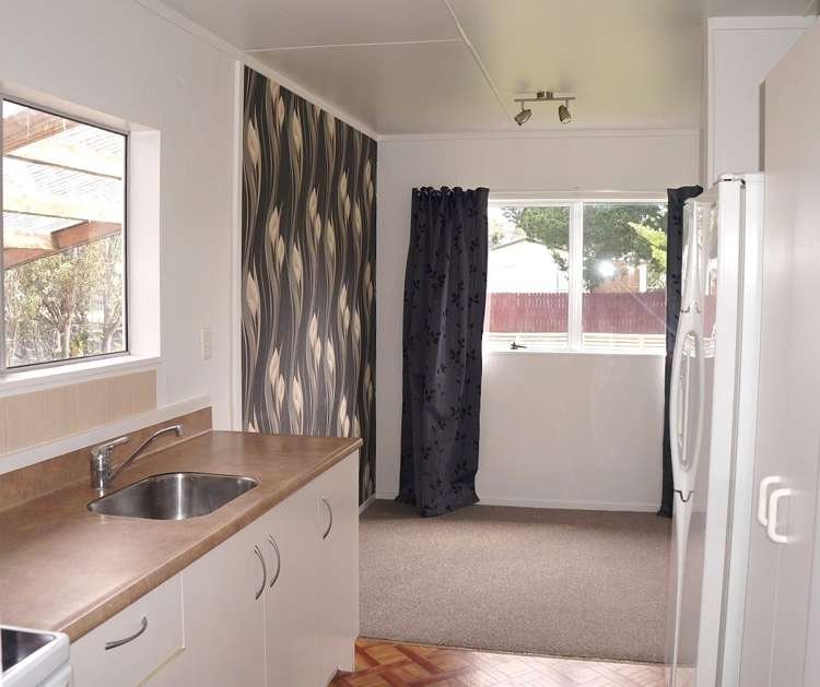 16 Moki Place Ruakaka_7