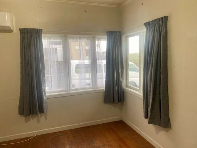 2/582 Papamoa Beach Road 1131_1