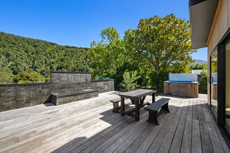 30 and 32 Matai Street Tennyson Inlet_12