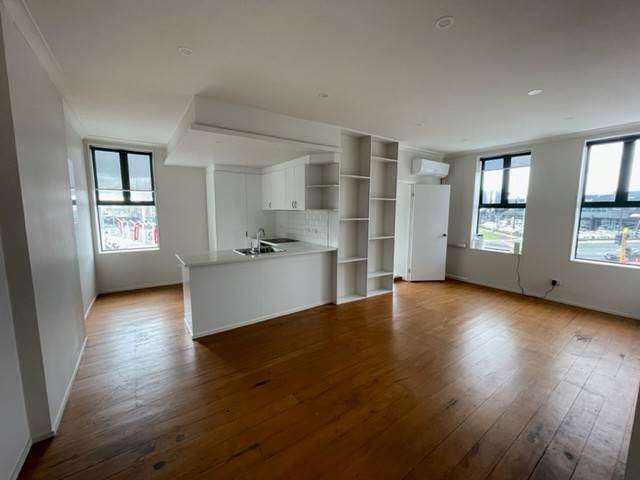 Renovated Epsom Apartment