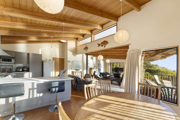 42 Lawrence Road Kenepuru Sound_13