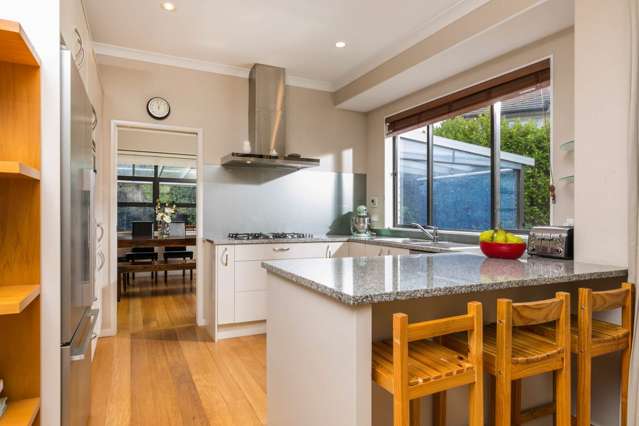 31 Pin Oak Drive Schnapper Rock_4