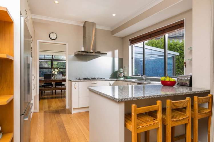 31 Pin Oak Drive Schnapper Rock_4