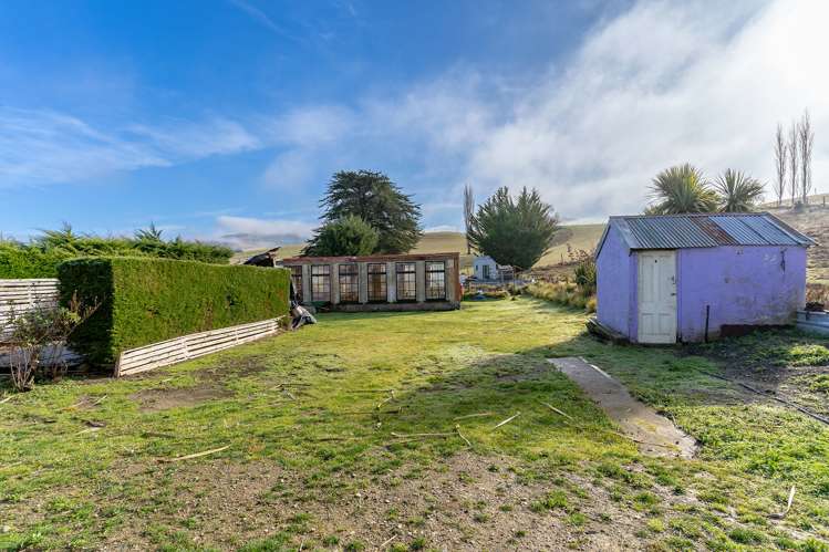 139 Main Road Waikouaiti_24