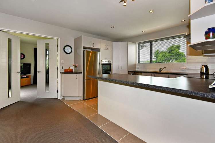 40 Reka Street Parklands_9