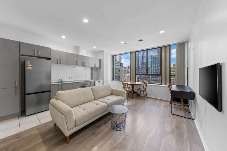 5D/105 Albert Street City Centre_7