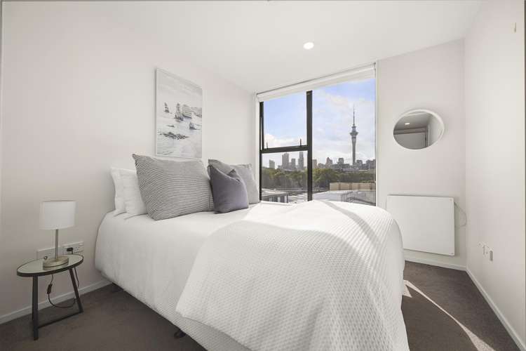 15 The Boardwalk Auckland Central_11