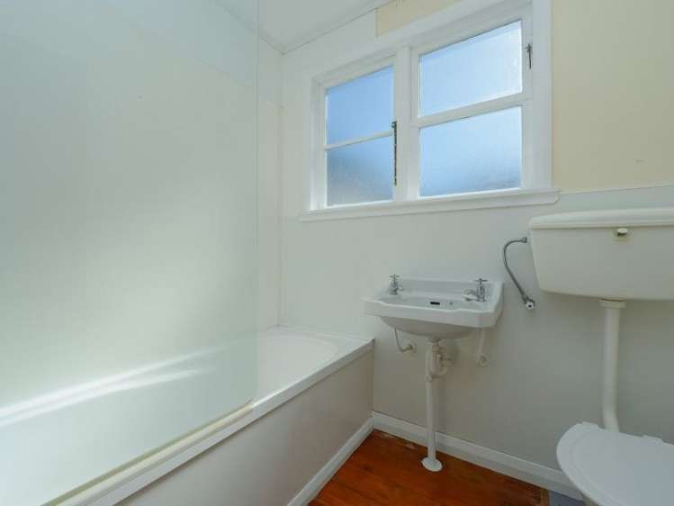 7 Freyberg Street Hamilton East_6