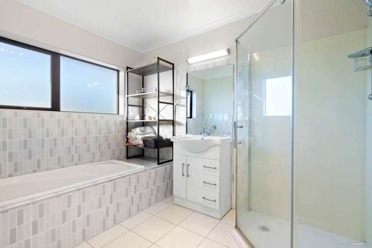 77 Kirikiri Drive Papakura_12