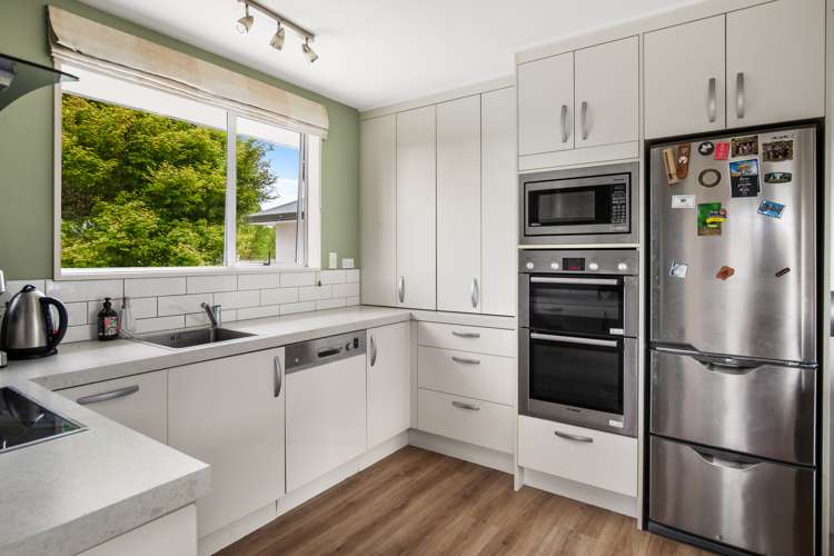 322 Fisher Lane Alexandra_17