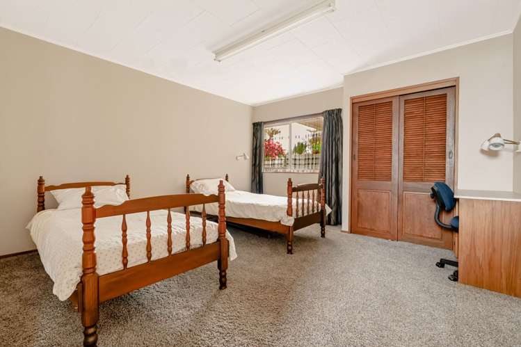 8 Lowestoft Street Balclutha_14