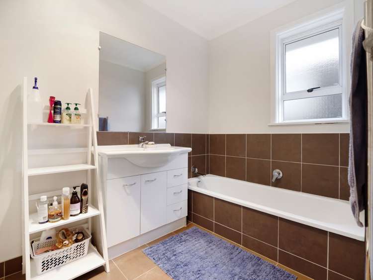 38 Helvetia Road Pukekohe_14