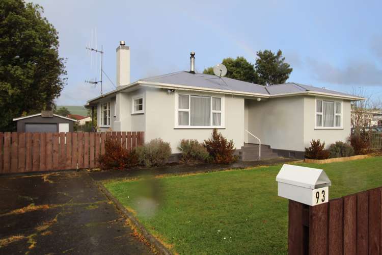 93 Sedcole Street Pahiatua_13