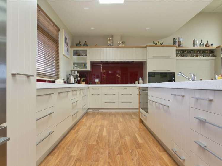 8 Kuiwai Drive Taupo_4