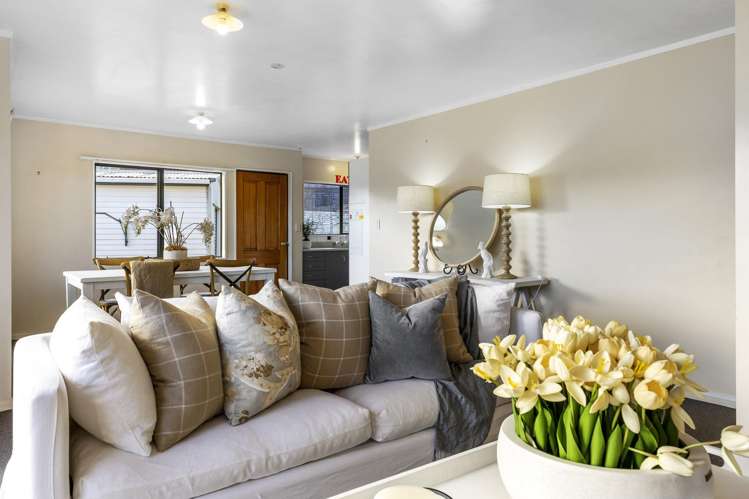 33 Sunset Street Hilltop_2