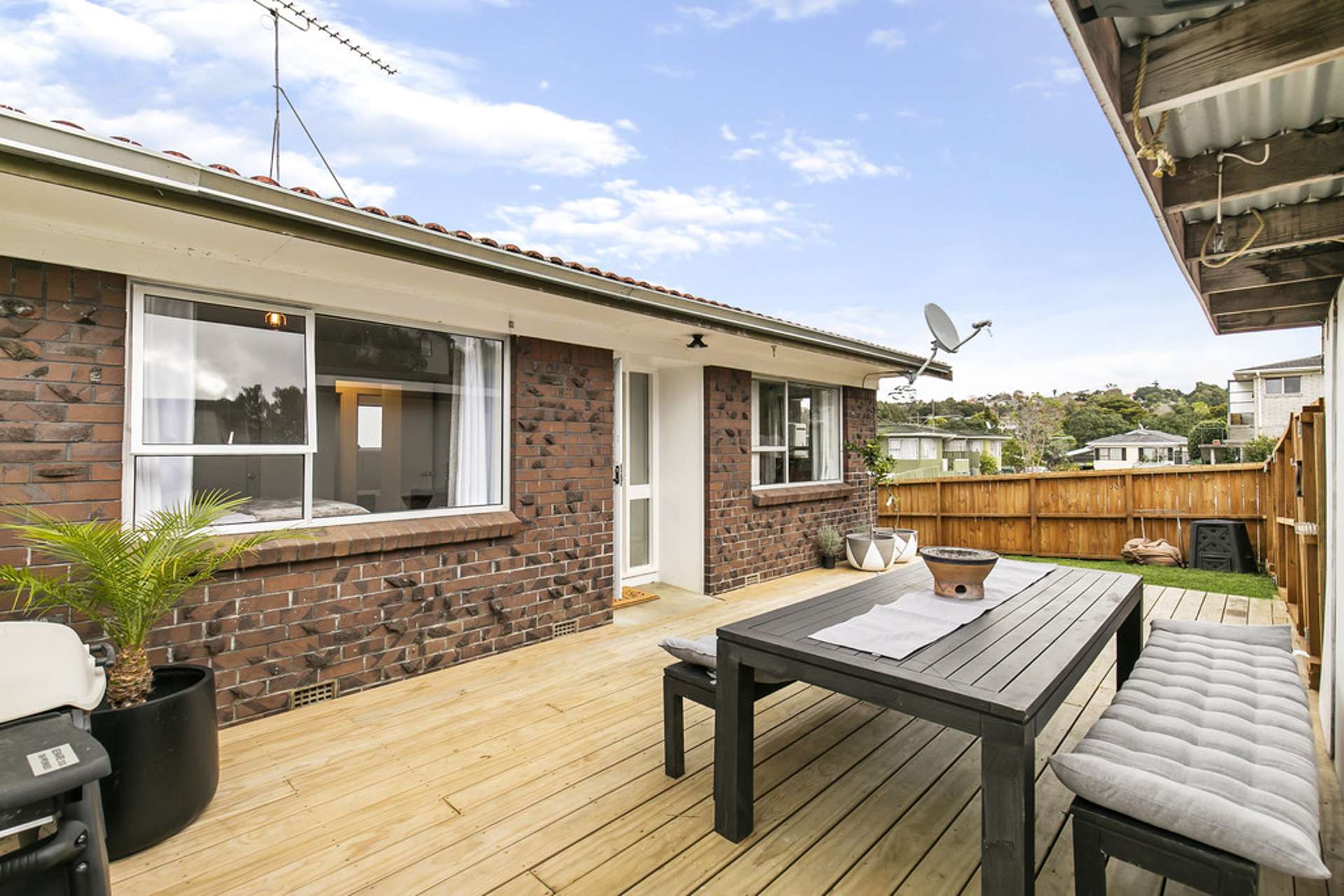 1/27 Mannering Place Hillcrest_0