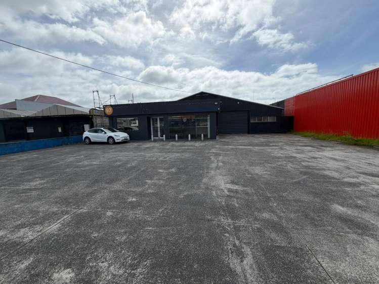 97 Wairau Road Wairau Valley_12