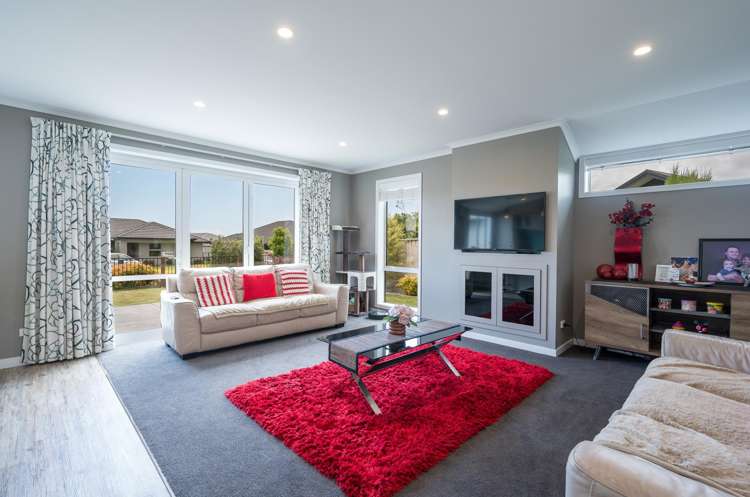 11 Fullford Drive Richmond_6