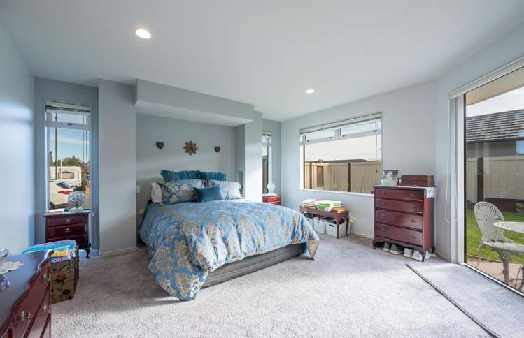 53 Templemore Drive Richmond_12