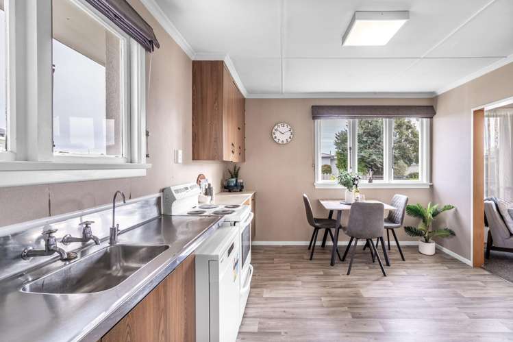 6 Nevis Crescent Grasmere_3