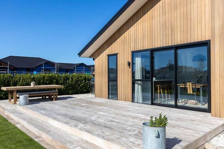 29 Honeyfield Drive Whalers Gate_21