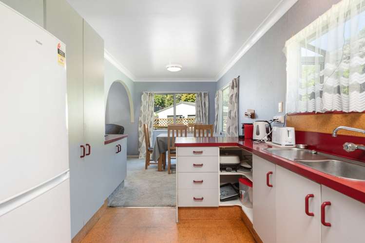 32 Meadowland Street Matua_9