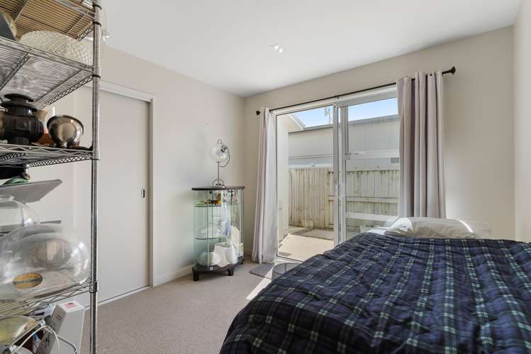 1 Marcus Way Brookfield_17