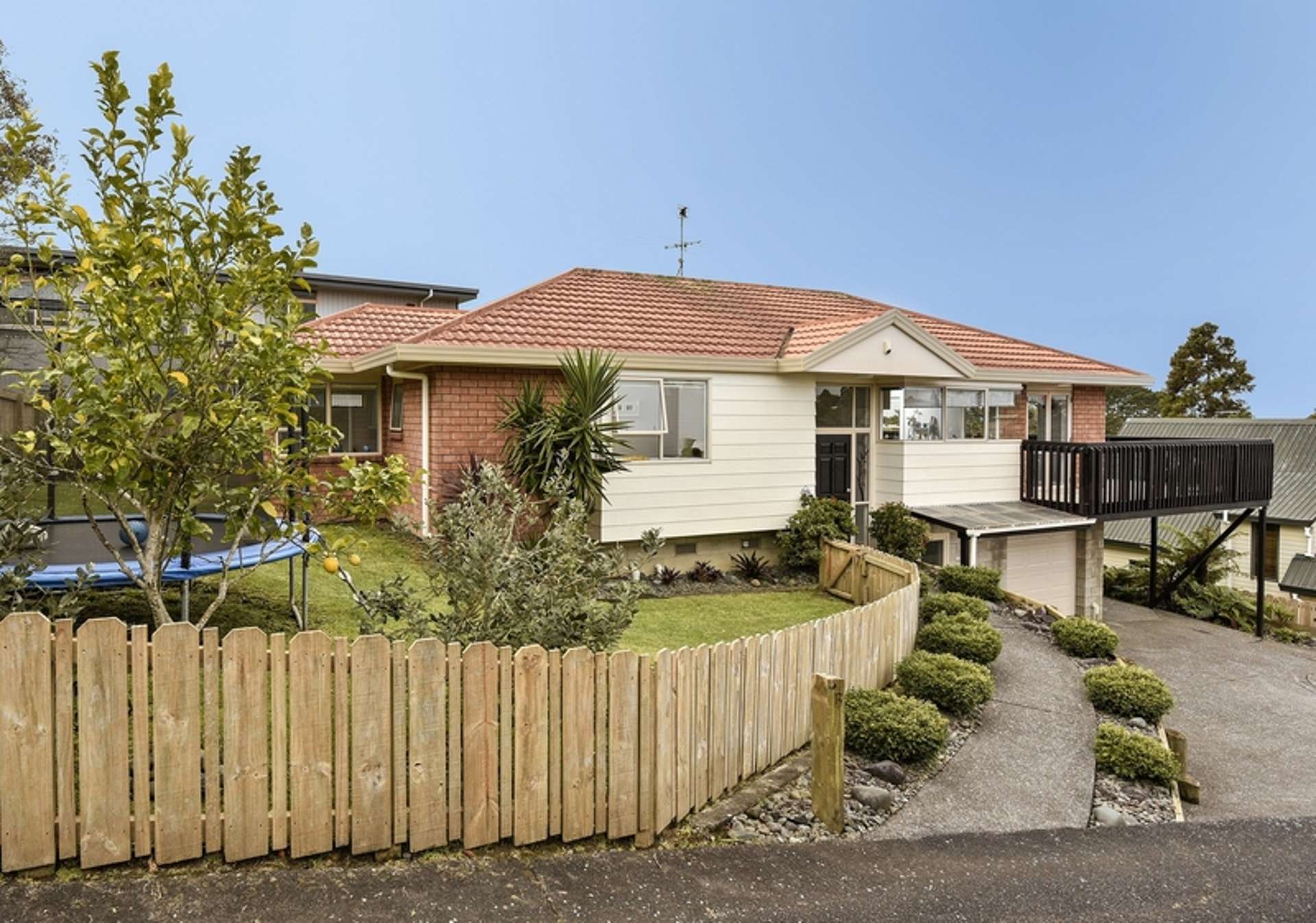 253b Royal Road Massey_0