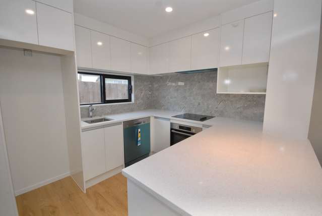 3/123 Sunnynook Road Forrest Hill_3