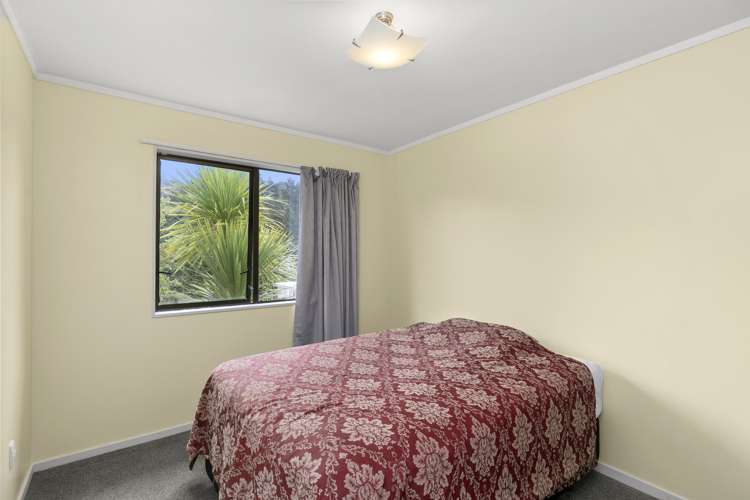 25 Postgate Drive Whitby_7