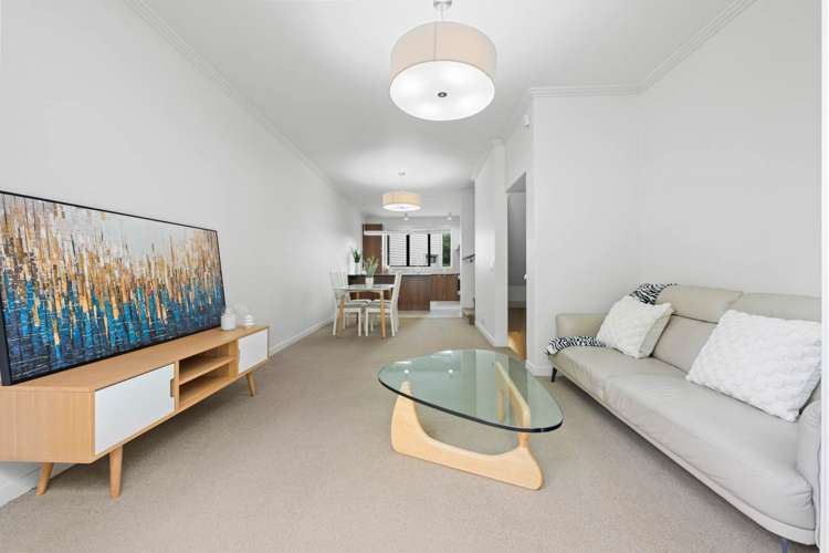 299 Murphys Road Flat Bush_14