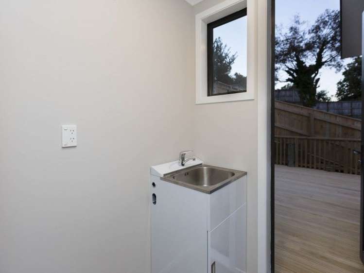 30 King Charles Drive Kingsley Heights_23