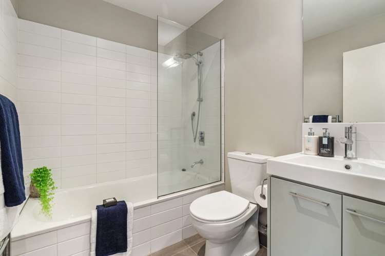 A204/525 East Coast Road Browns Bay_25