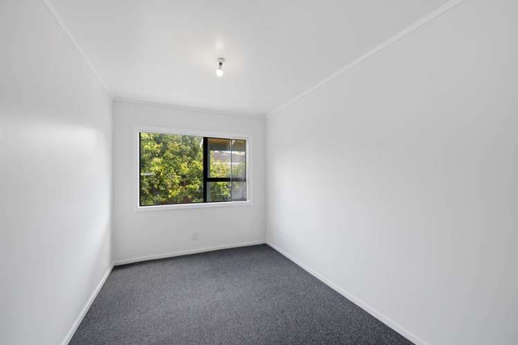 2/1471 Great North Road Waterview_4